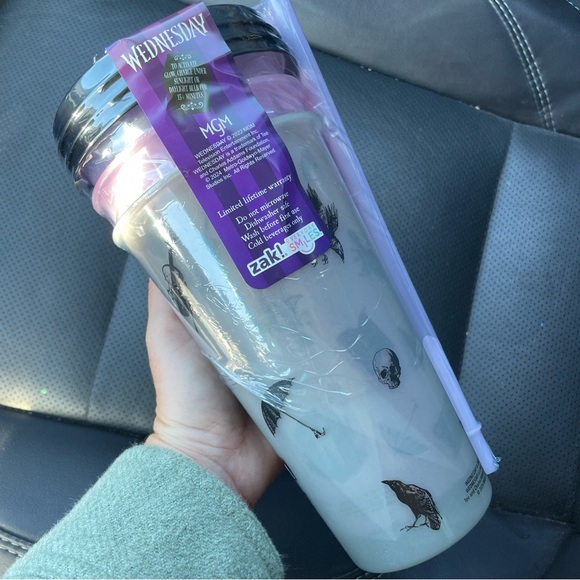 Zak! NWT Wednesday Glow In The Dark Cold Tumbler Cups Set of 3 Halloween - Picture 6 of 7